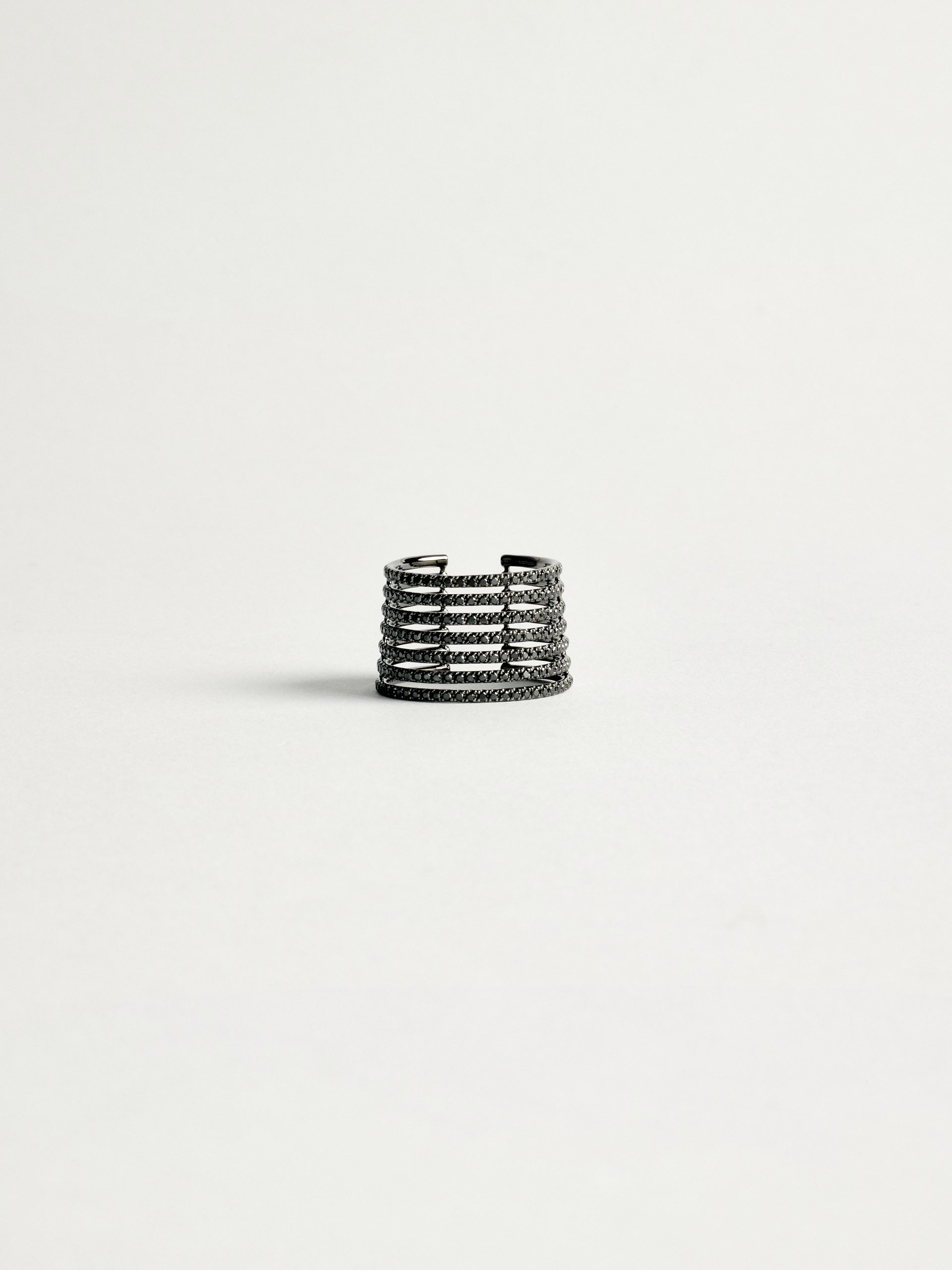 20240205_TheDrays_0469 Bague diamant et or noir phalange | The Drays