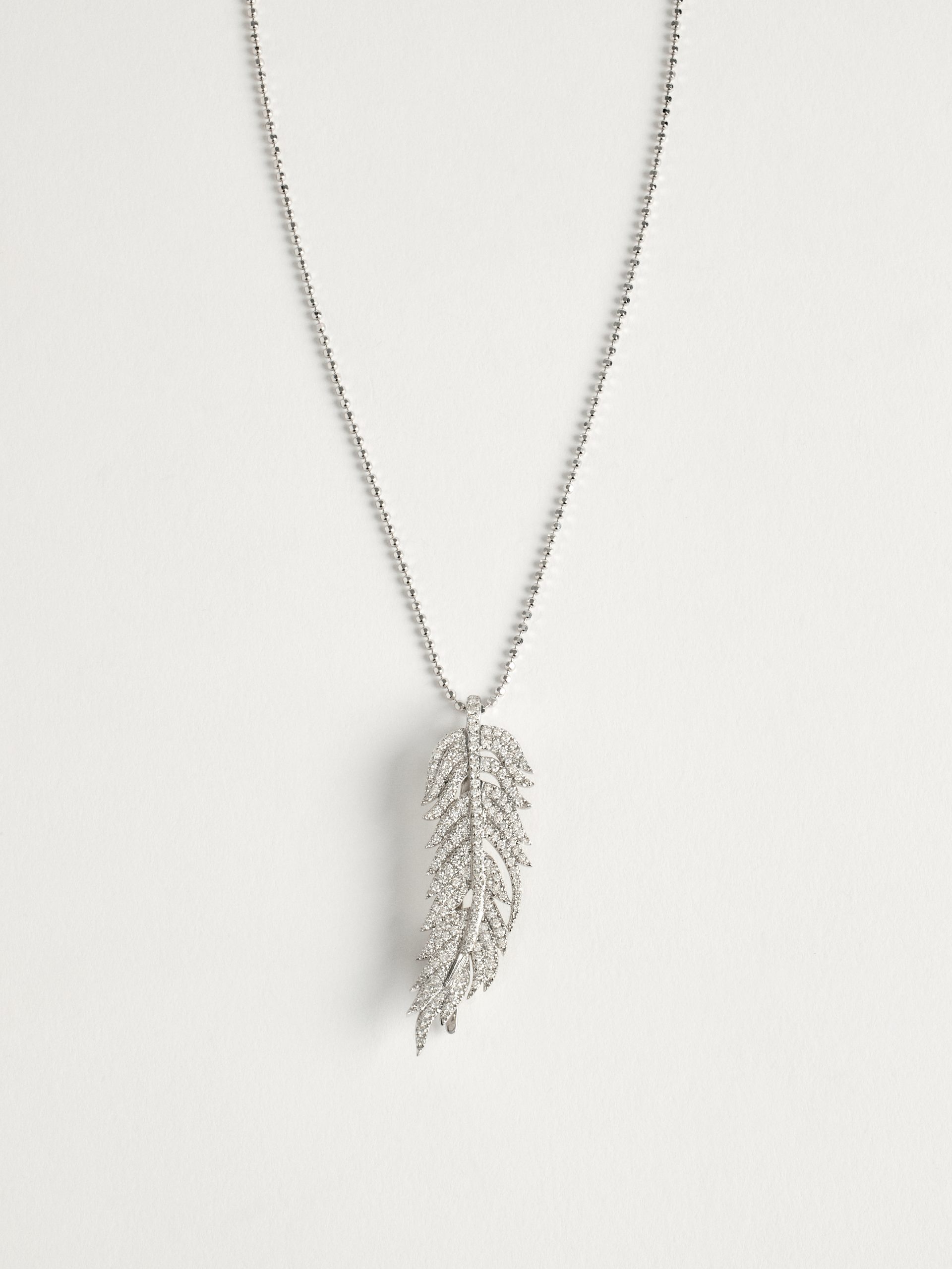 20240205_TheDrays_0681 Barrette diamant en or blanc plume  | The Drays
