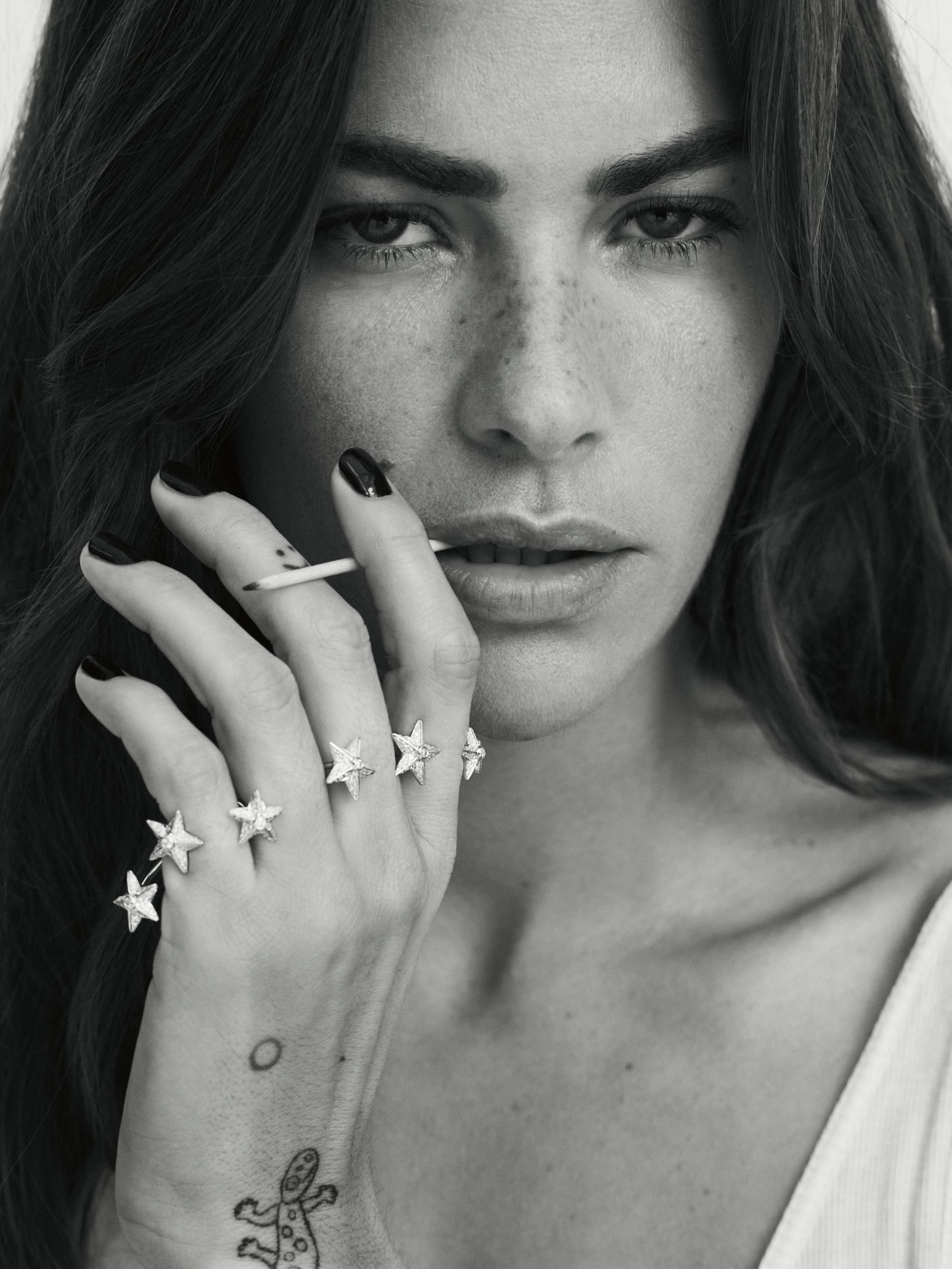 20240208_TheDrays_Clara_0289 Bague diamant en or blanc poing étoile - joaillerie | The Drays