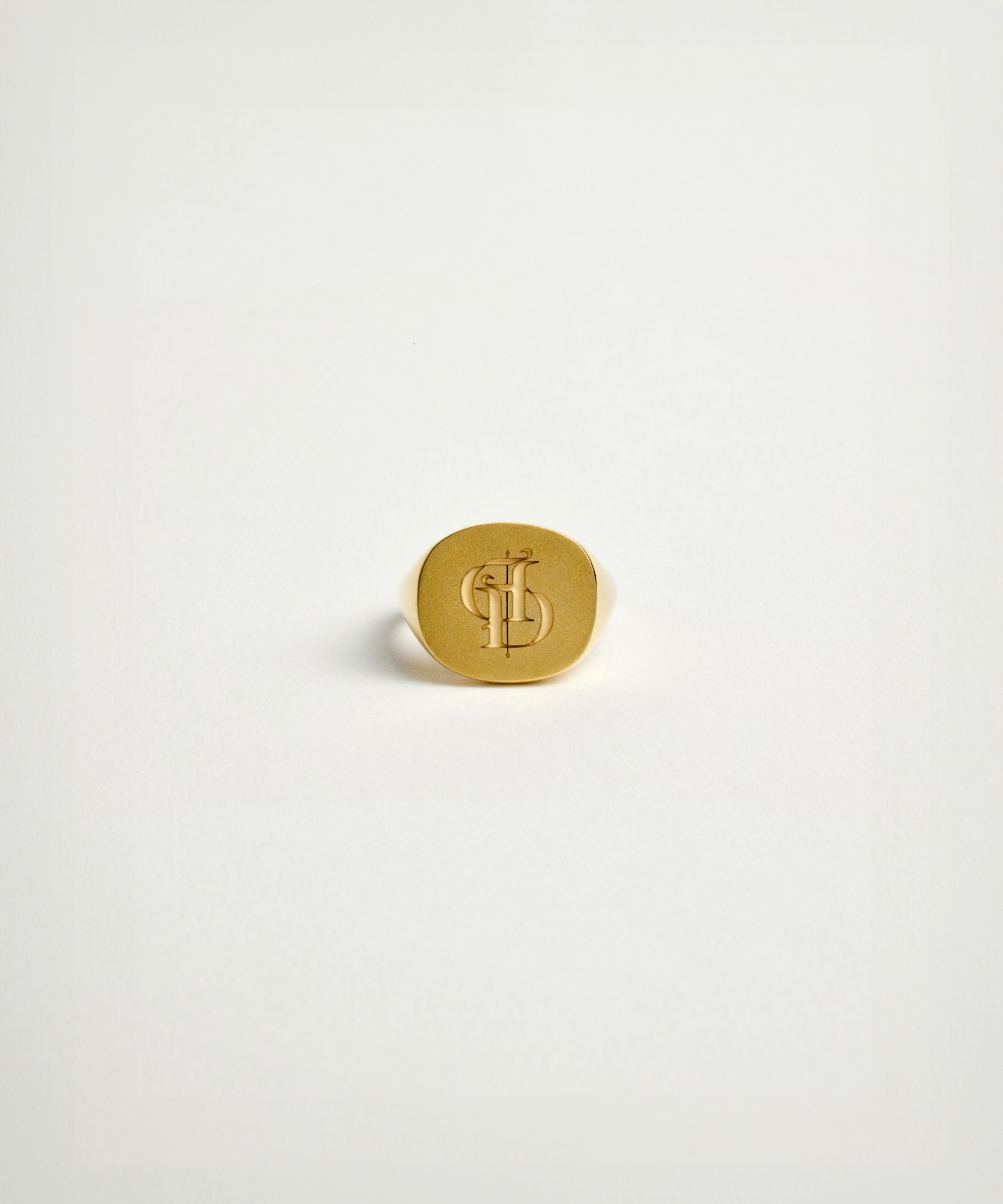 20240604_TheDrays30257 Bague en or jaune chevalière | The Drays